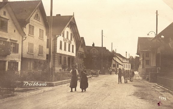 Krone-Chronik-02.jpg  